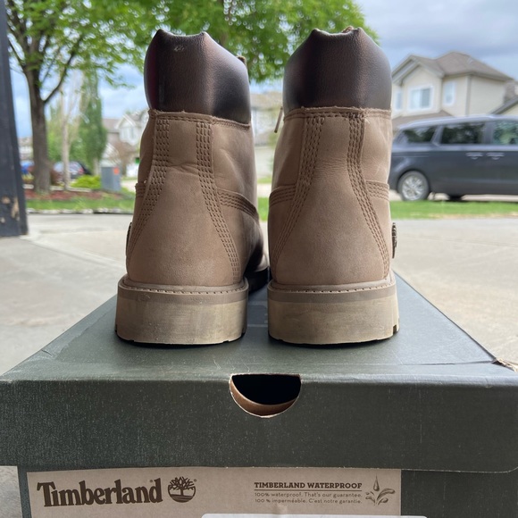 Timberland Boots - Picture 4 of 5